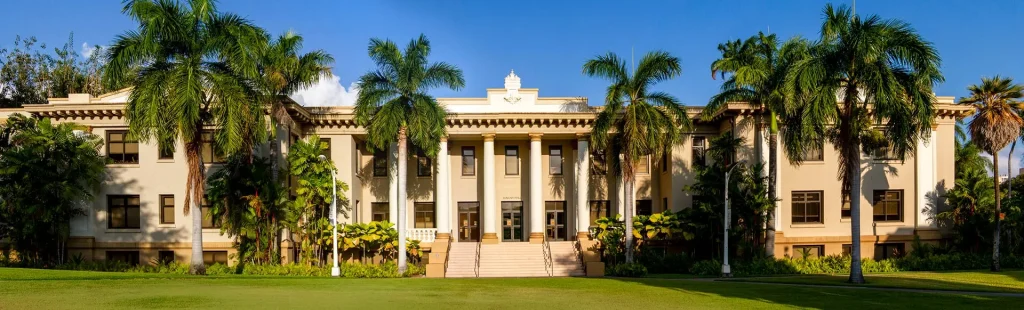 ハワイ大学マノア校