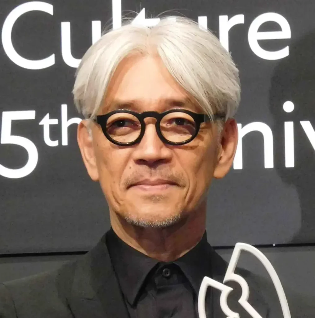 坂本龍一